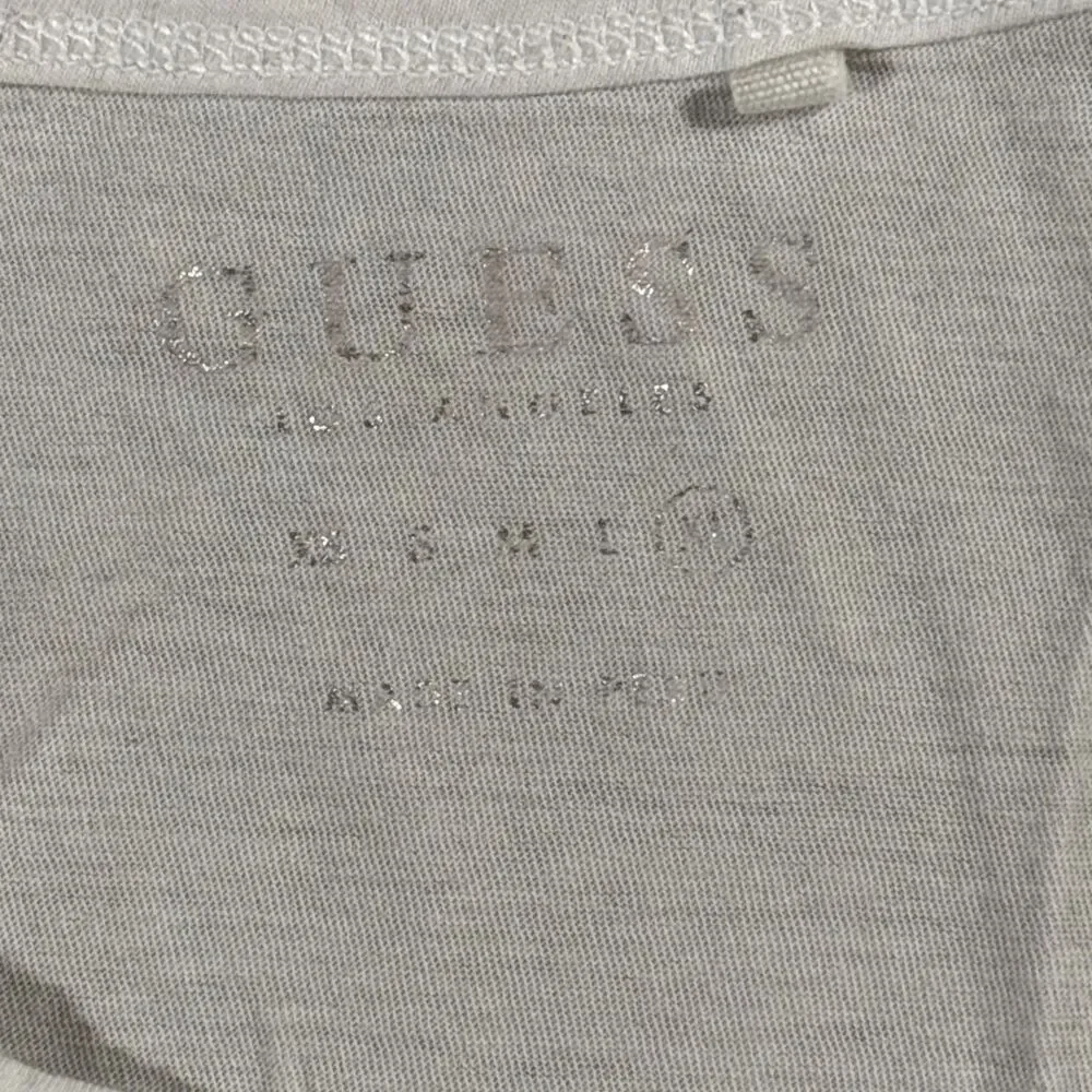 GUESS Be You Tiful White Shirt (Women's Size XL) Pink Rose • Beautiful - Picture 3 of 5